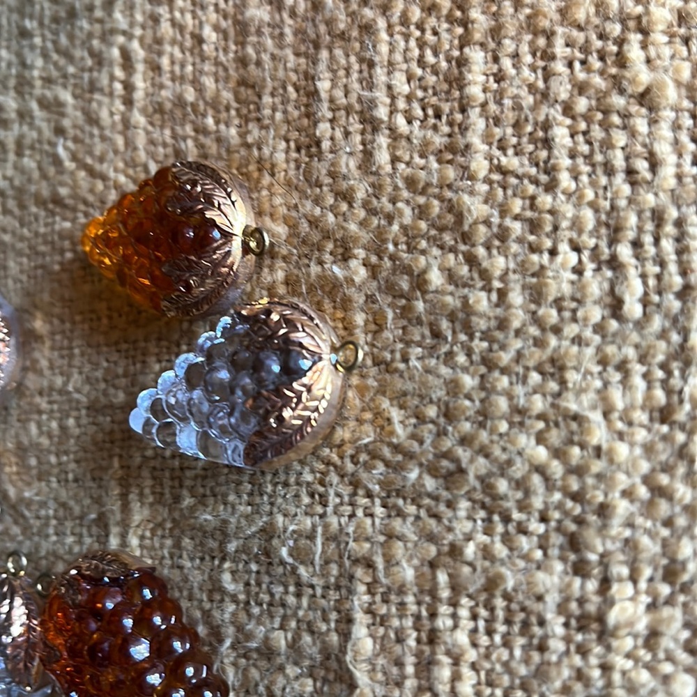 Raspberry crystal beads. - Picture 8 of 8